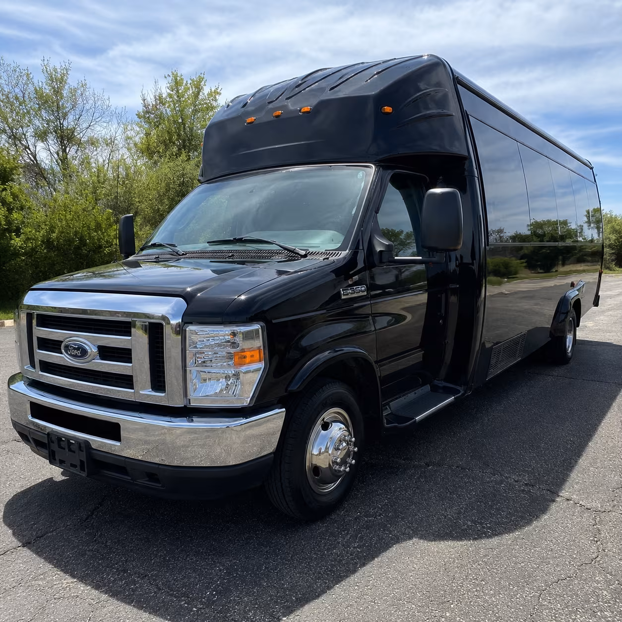 Eugene Concert & Music Festival Transportation party bus exterior