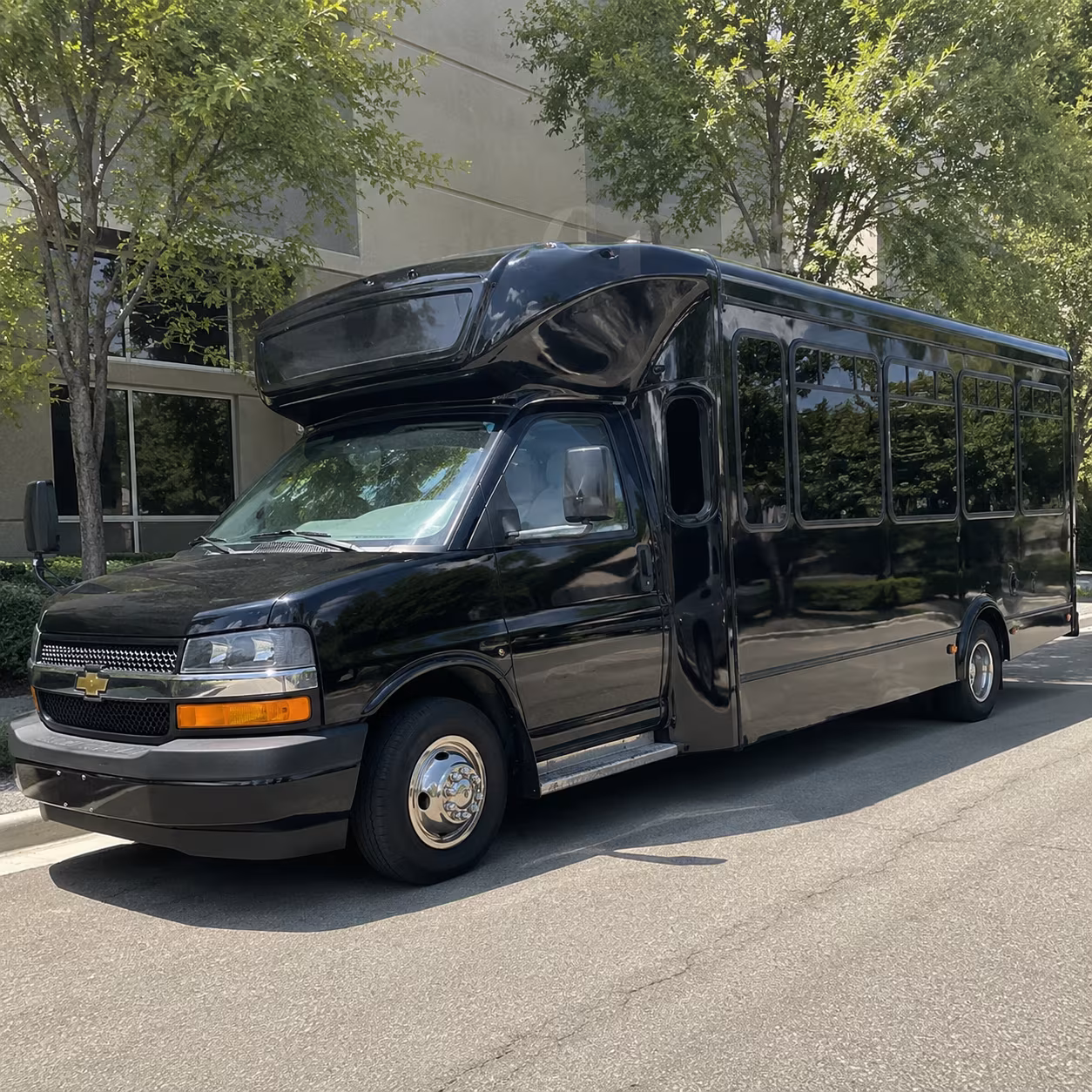 Eugene Winery Tour & Pub Crawl Transportation party bus exterior