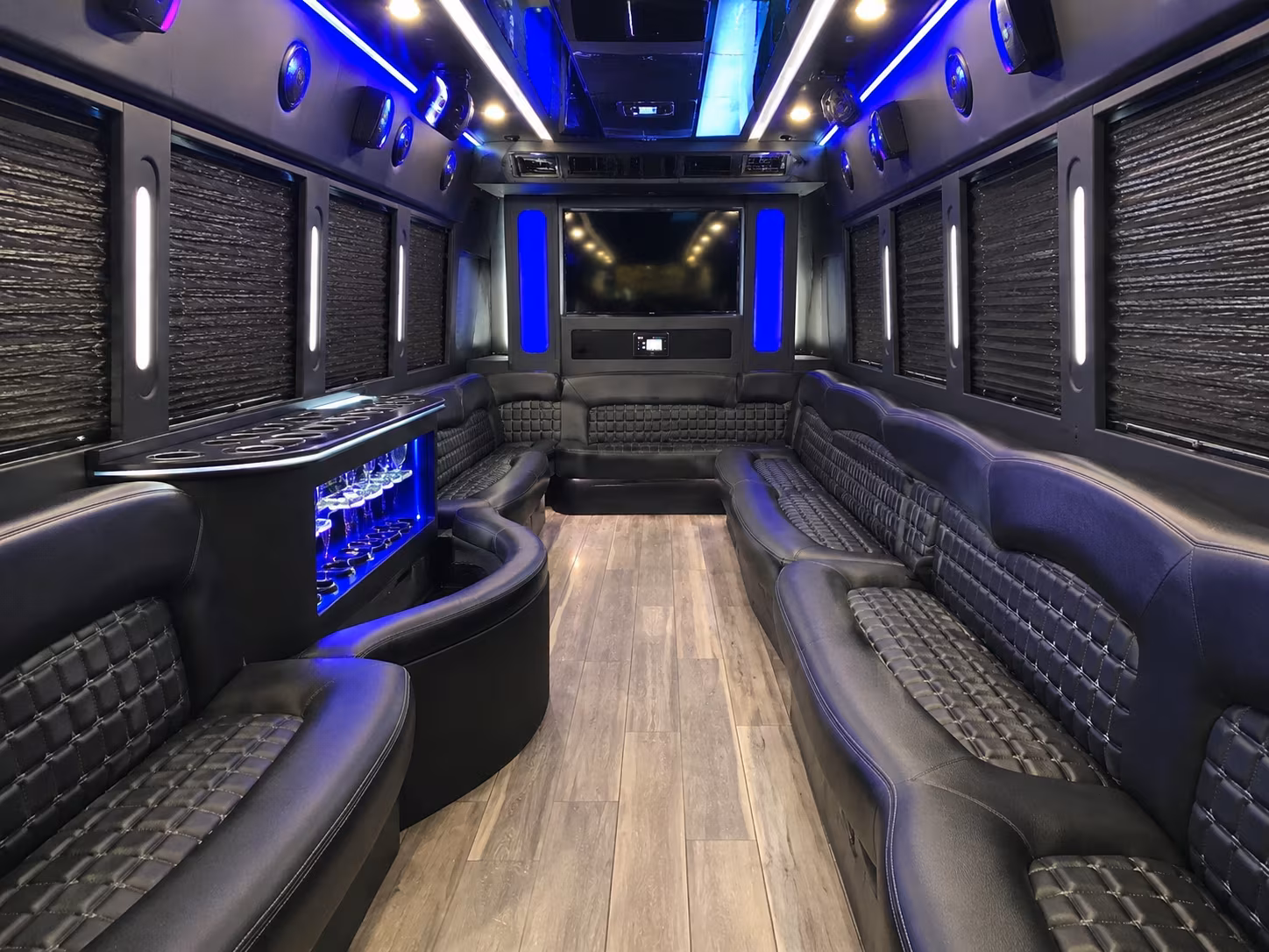 Gresham Birthday, Sweet 16, & Quinceañera Party Bus Rentals