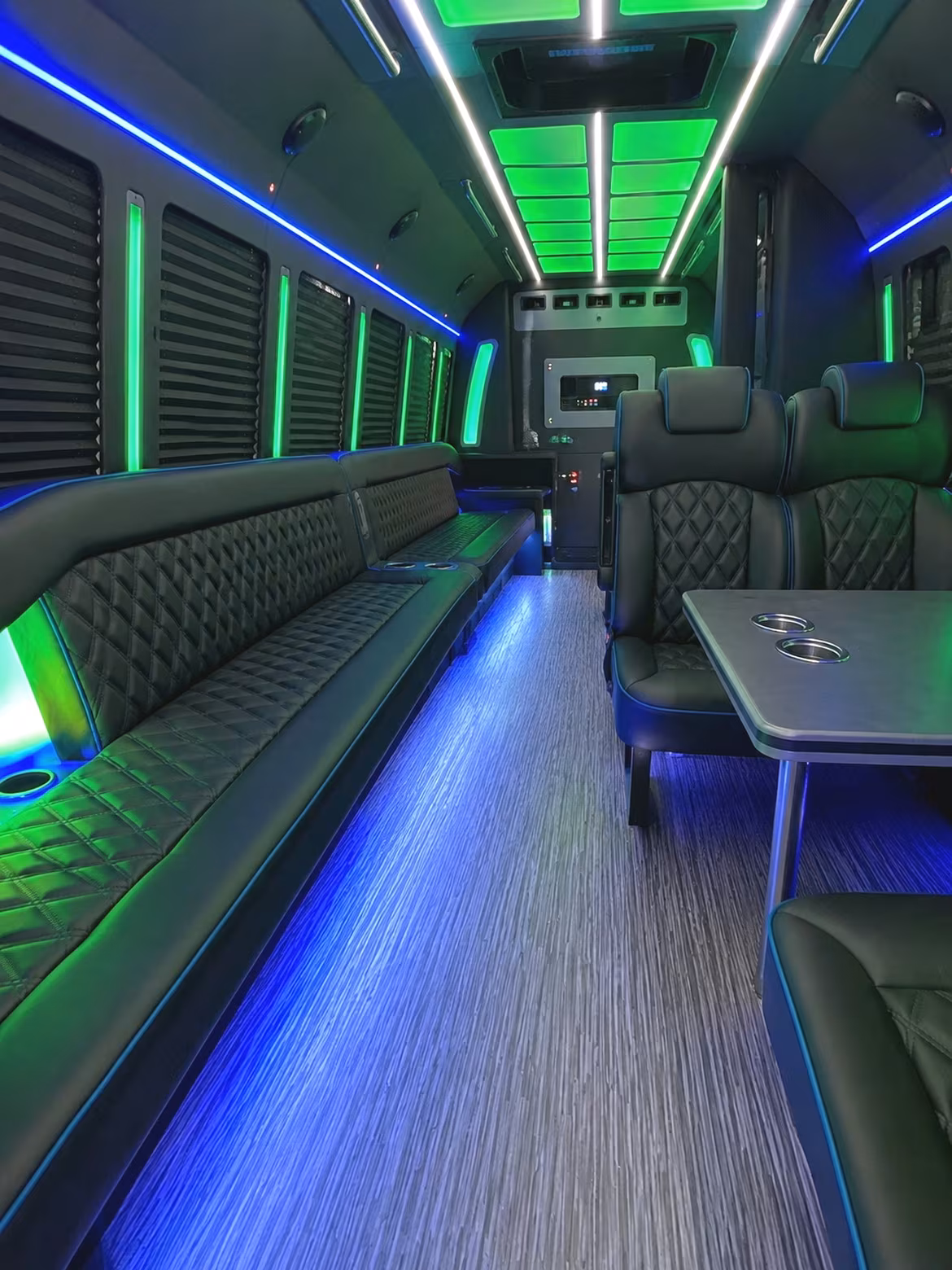 Salem Homecoming & Prom Party Bus Rentals